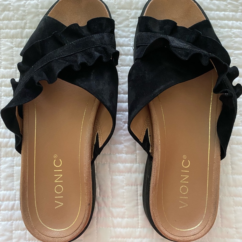 Vionic Azalea Slide sandals